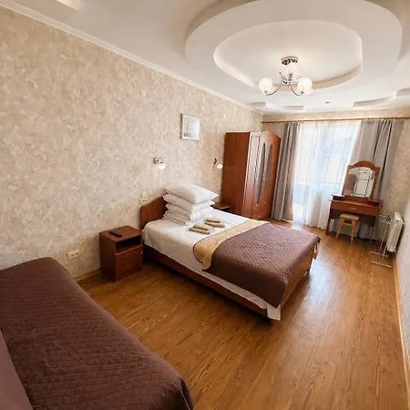 Jasmin Hotel *