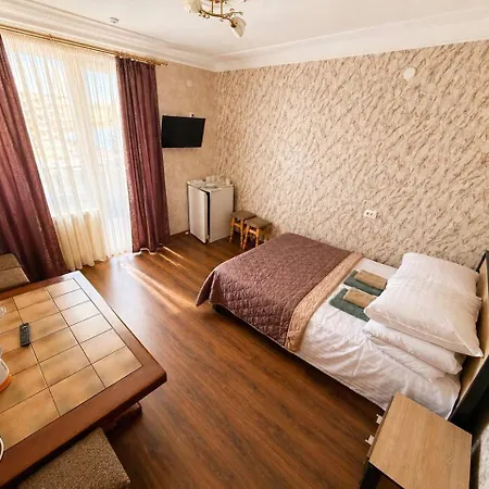 Jasmin Hotel *